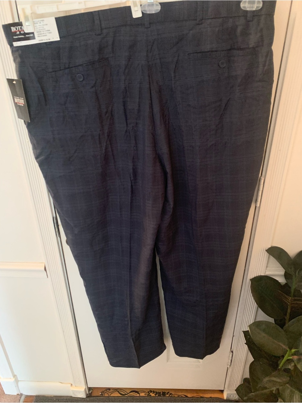 Botany 500 Dress Pants Size 46 New